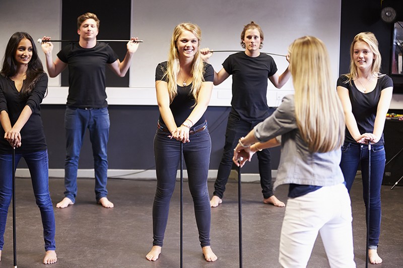 group_of_young_dancers