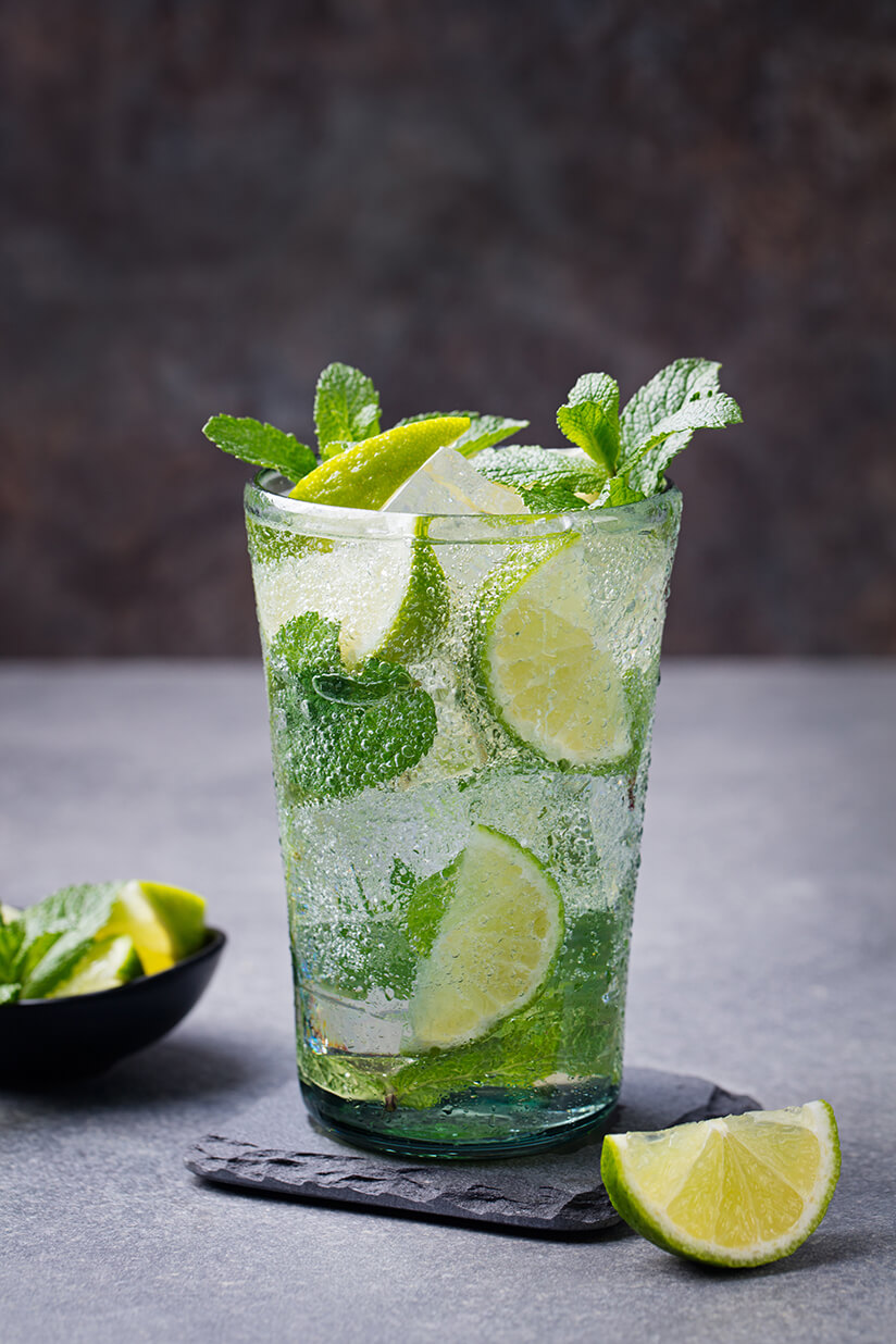 mojito-cocktail-lime-mint-highball-glass